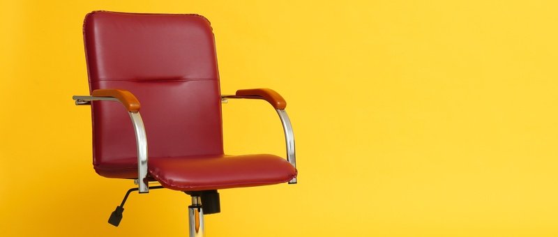 Bunda de Cadeira de Escritório: Guia Completo Para Prevenir Dor