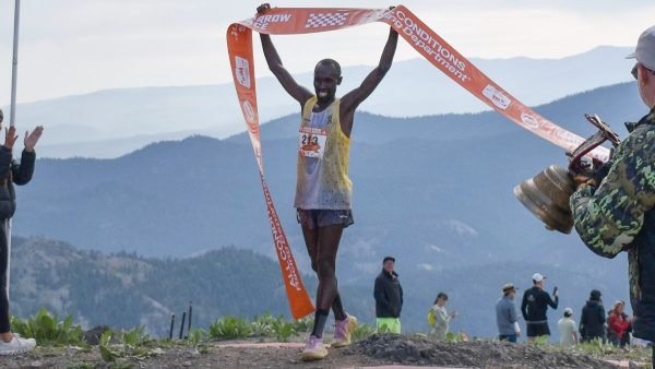Patrick Kipngeno: Campeão do Broken Arrow Ascent 2026!