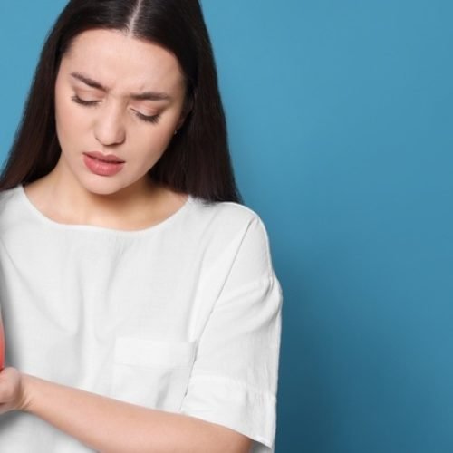 Dor nas Articulações: Desvendando a Ligação com a Mudança de Tempo!