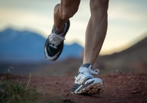 HOKA Speedgoat 7: O Guia Definitivo para Trail Runners