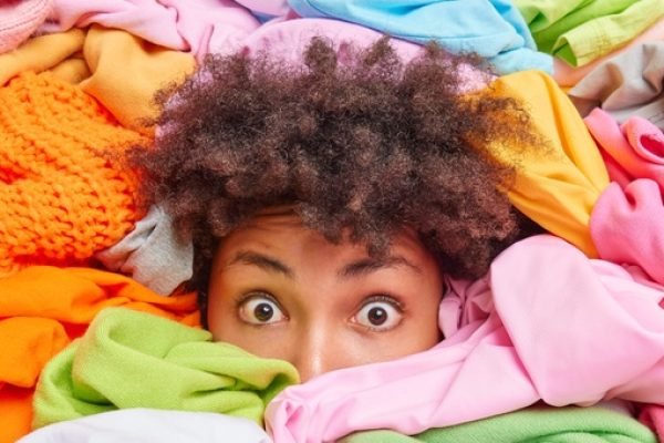 Limpeza Sueca da Morte: O Guia Completo para uma Vida Mais Leve