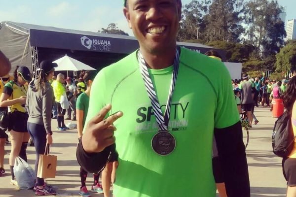SP City: Prova de Vida, Fé e Superação de Eleandro