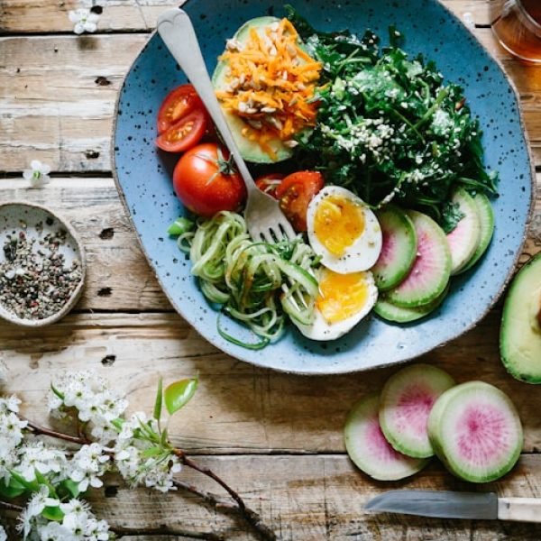 photo-1490645935967-10de6ba17061